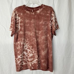 Lululemon boyfriend tee